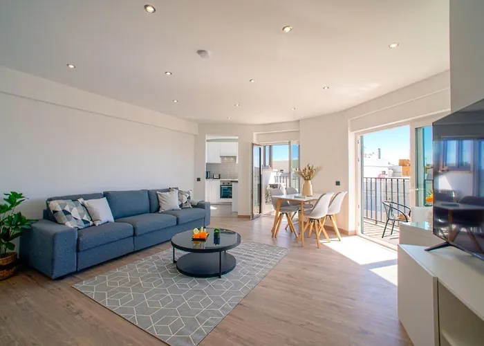 Apartment Lovely Sea View By Interhome