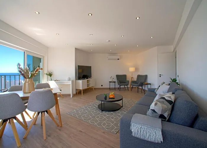 Apartment Lovely Sea View By Interhome
