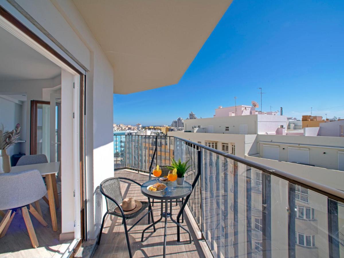 Apartment Lovely Sea View By Interhome *